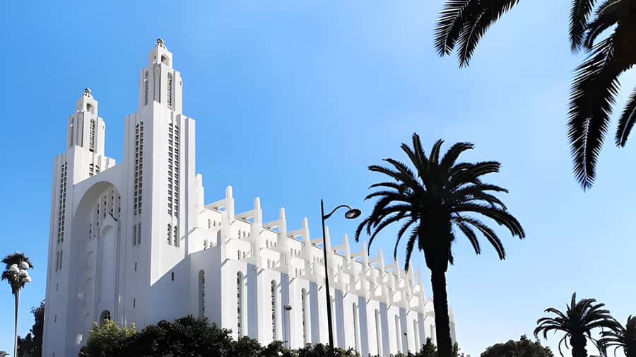 From Marrakech: Casablanca Day Trip Experience" - The Corniche promenade: ocean air and a calmer rhythm