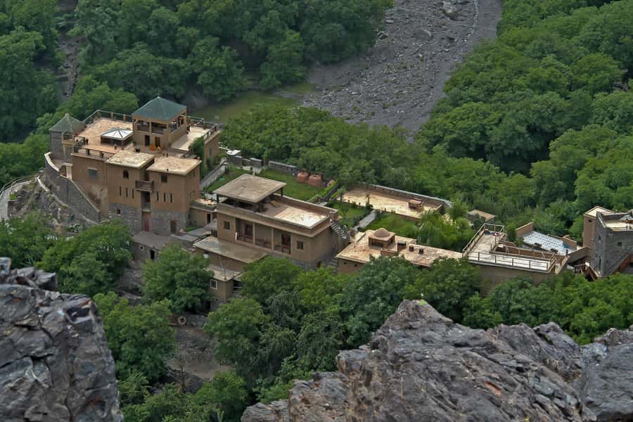 From Marrakech: Full-Day Atlas Mountain Berber Tour - Price and logistics: how an $11 day trip stays good value