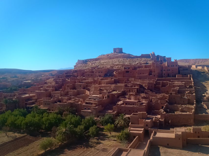 From Marrakech to Merzouga Erg Chebbi: 4-Day Desert Tour - Guides, group size, and why some tours feel better than others