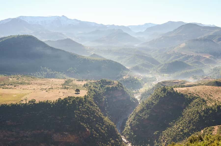 From Marrakesh: 2-Day Desert Zagoura Tour - Ouarzazate, the Drâa Valley Drive, and Arriving at Zagora