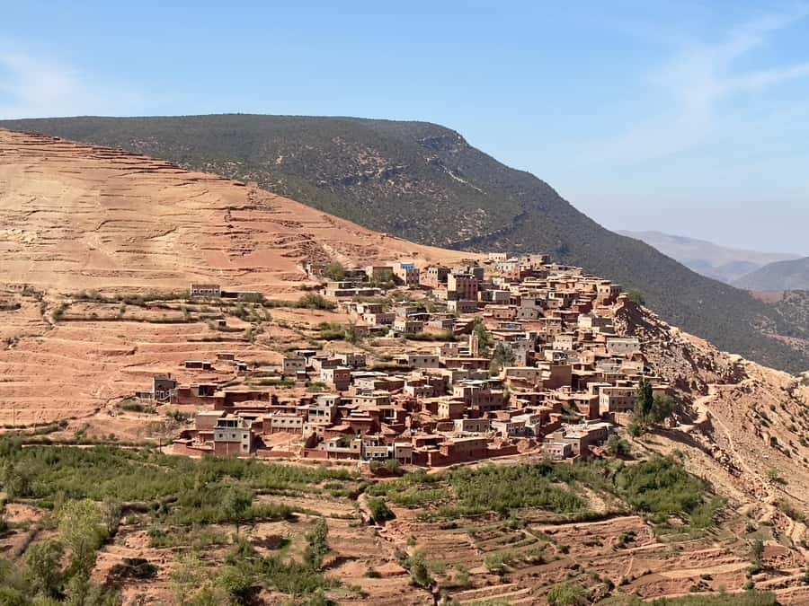From Marrakesh: Private Atlas Mountains Day Trip {5-Valleys} - First hour out of Marrakech: an early start you can feel