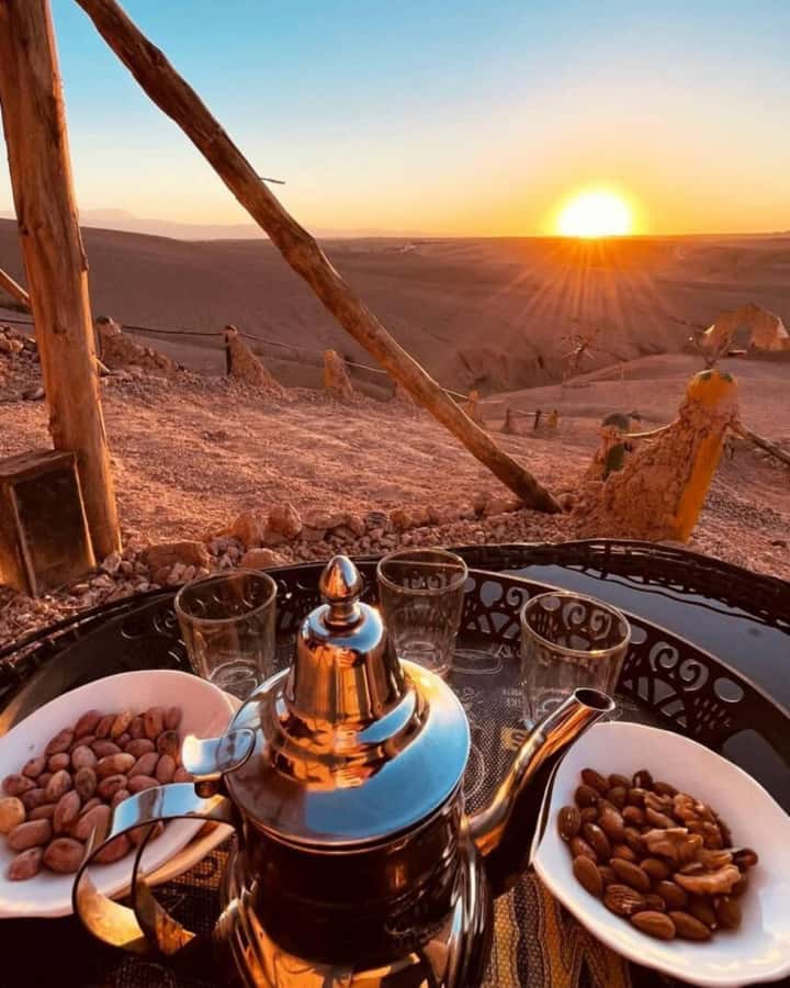 From Marrakesh: Sunset Dinner in Agafay at Berber Camp - Agafay’s rocky dunes at sunset: when to plan for photos