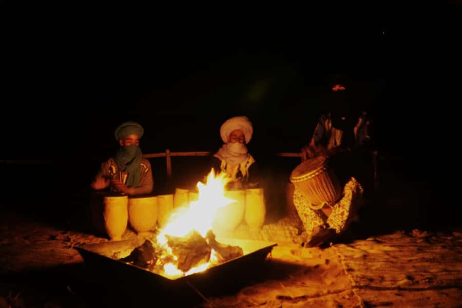 From Merzouga: Desert Overnight in Heated Tent & Camel Ride - Dinner in the camp tent, tea time, and what the food feels like