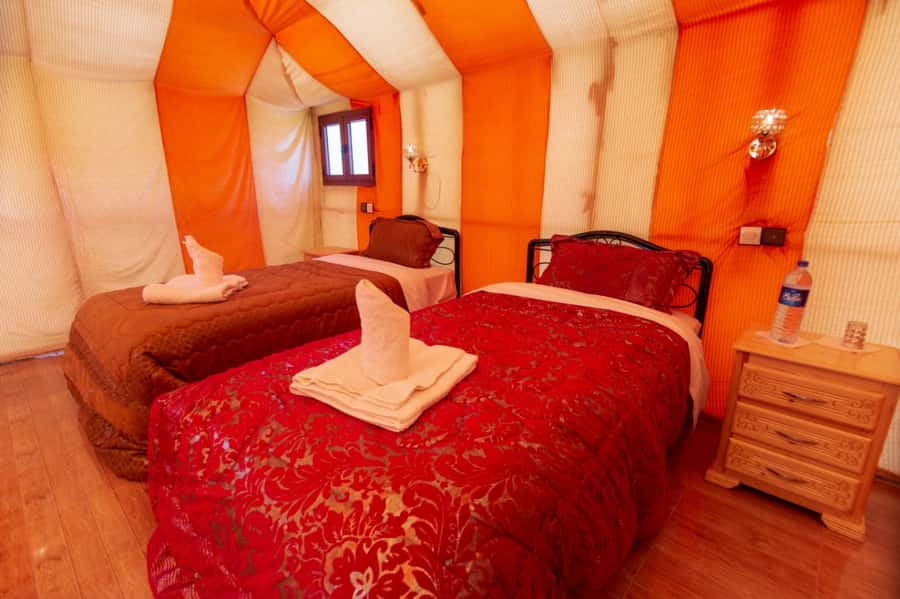 From Merzouga: Desert Overnight in Heated Tent & Camel Ride - Day 2 sunrise and breakfast over the dunes