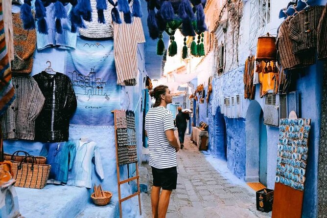 From Tangier: Day Trip to Chefchaouen and Akchour Waterfalls - Souks and the jewelry market, how to shop without losing your day