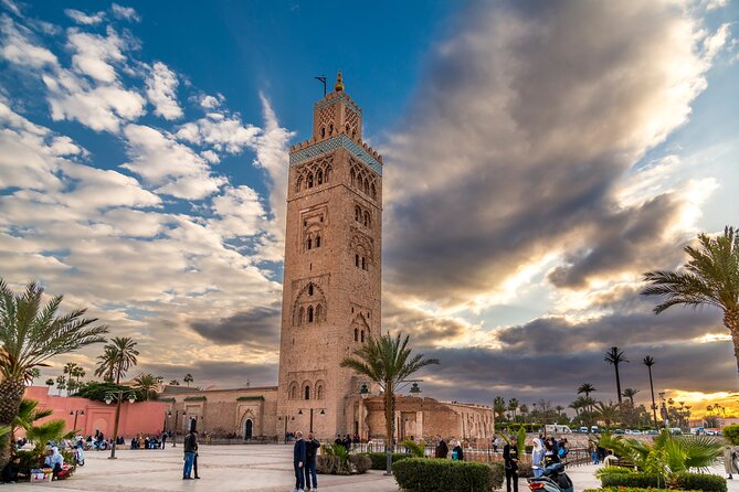Full Day Marrakesh City Tour including Local Lunch - Koutoubia Mosque Exterior: Your First Big Photo Anchor