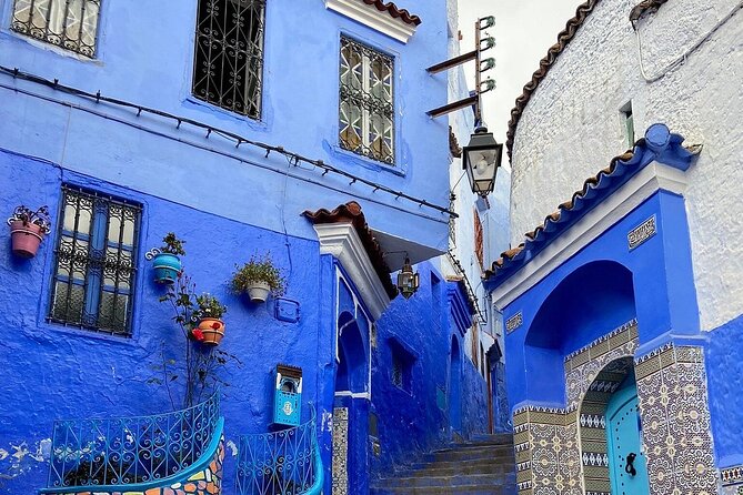Full-Day Tour to the Blue City Chefchaouen on Small-Group - Comfort and convenience: why this small-group setup is worth it