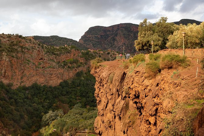 Full Day Trip To Ouzoud Waterfalls From Marrakech & Boat Tour - The ride out of Marrakech, plus the break that saves your day