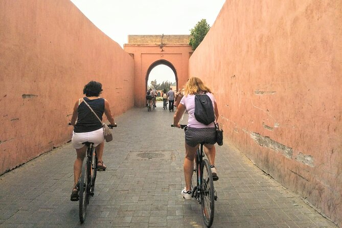 Half-Day Highlights of Marrakesh Bike Tour - Stop 4: Menara Gardens and Pavilion, the iconic Marrakech photo