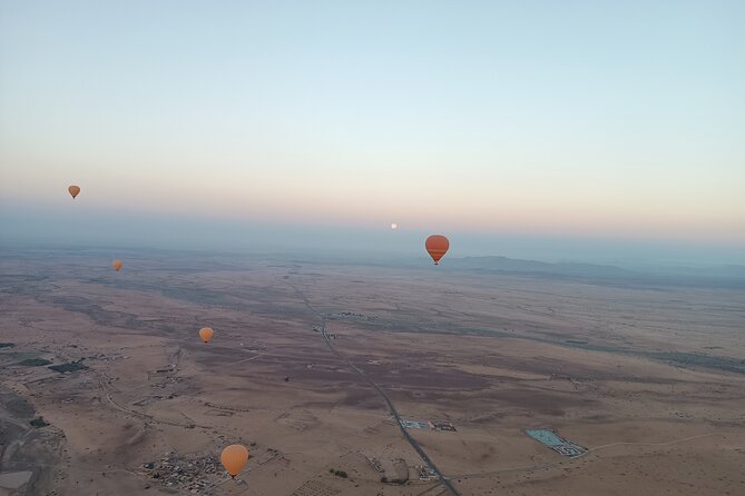 Hot air balloon flight to Marrakech in a small group. Breakfast - The Flight in the Basket: Takeoff, Floating, and Landing