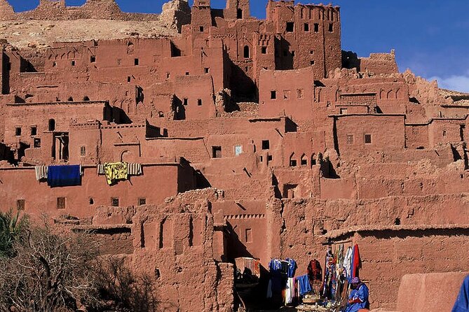 luxury 3 Days 2 Nights Desert Tour from Fez to Marrakesh - Day 2: Rissani market quick stop, then Todra Gorges walk and Ouarzazate push