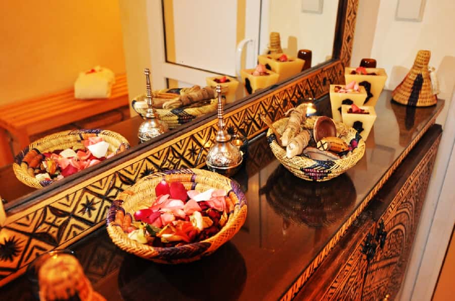 Marrakech: 2-Hour Traditional Moroccan Hammam Experience - How the 2 Hours Typically Unfold (Scrub, Massage, Tea)