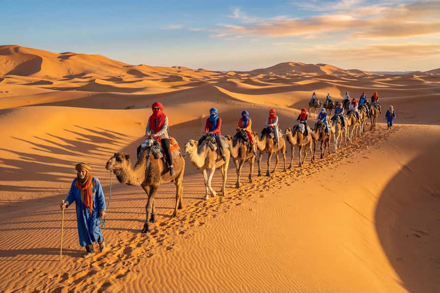 Marrakech: 3-Day Merzouga Desert Tour Camel & Sandboarding - Day 1: High Atlas Mountains, Tizi n’Tichka Pass, and Ait Ben Haddou