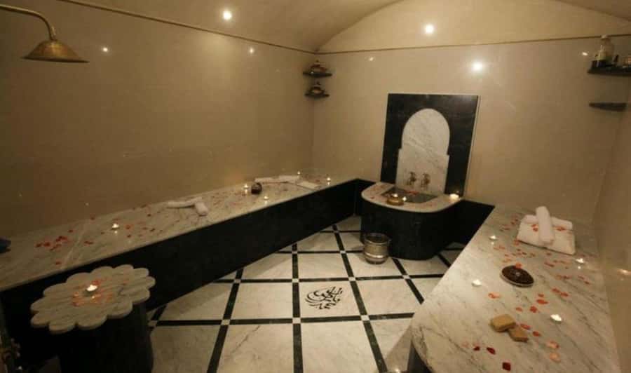 Marrakech: 3H Traditional Hammam & Massage & Hotel Transfer - The Hammam Ritual: Steam, Eucalyptus, Black Soap, and Kessa Scrub