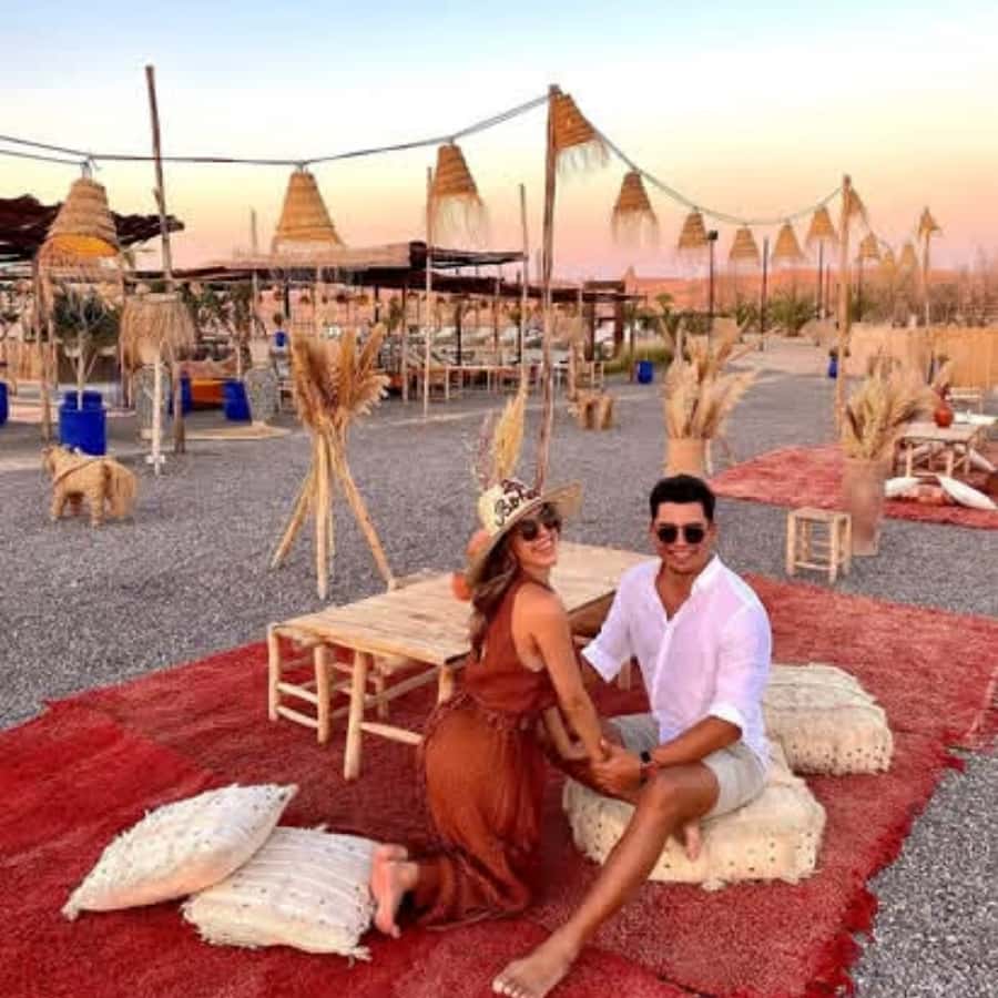 Marrakech: Agafay desert camel ride with dinner & spectacle - Mint Tea and Camp Atmosphere Before Dinner