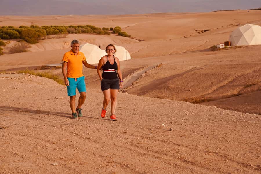 Marrakech: Agafay Desert Magic Sunset Dinner & Live Show - Logistics that can affect how smooth the evening feels
