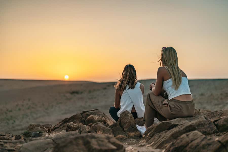 Marrakech: Agafay Desert Magical Overnight with Dinner Show - Key Things That Make This Agafay Overnight Worth Your Time