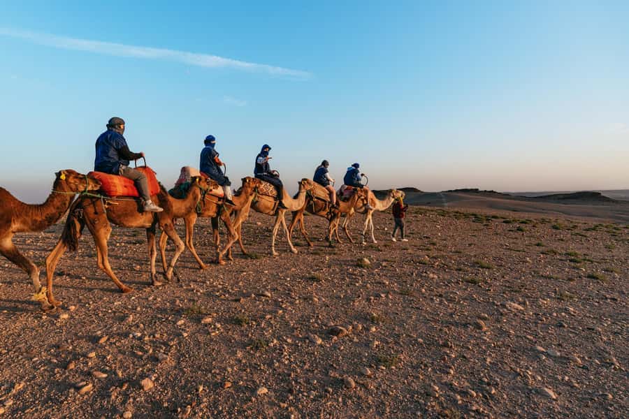 Marrakech: Agafay Desert Magical Overnight with Dinner Show - Sunset in Agafay: Viewpoints, Optional Camel or Quad, and Golden Hour Timing