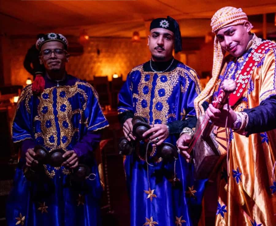 Marrakech: Agafay Desert Overnight Stay, Dinner & Activities - Sleeping in an air-conditioned tent: comfort and stars in one night