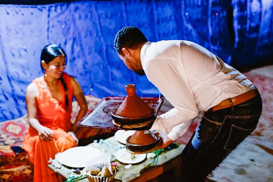 Marrakech: Agafay Desert Pool, Dinner & Live Show Experience - Live Music and the Fire Show, Plus How the Night Builds