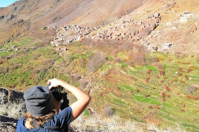 Marrakech: Agafay Desert Quad Bike with Lunch and Pool - Moroccan lunch in a Berber setting: what you should look for