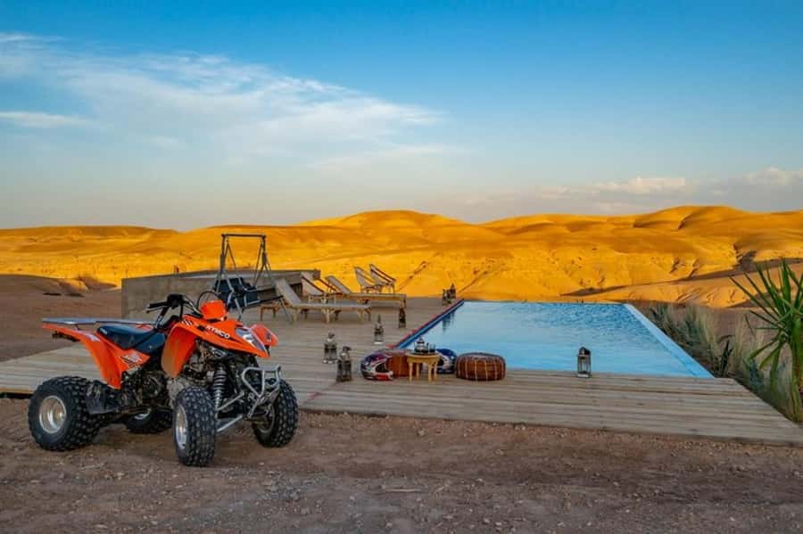 Marrakech: Agafay Desert Quad Biking Tour with Dinner-Show - The 1-hour quad ride: what the route feels like and why the photo stops matter