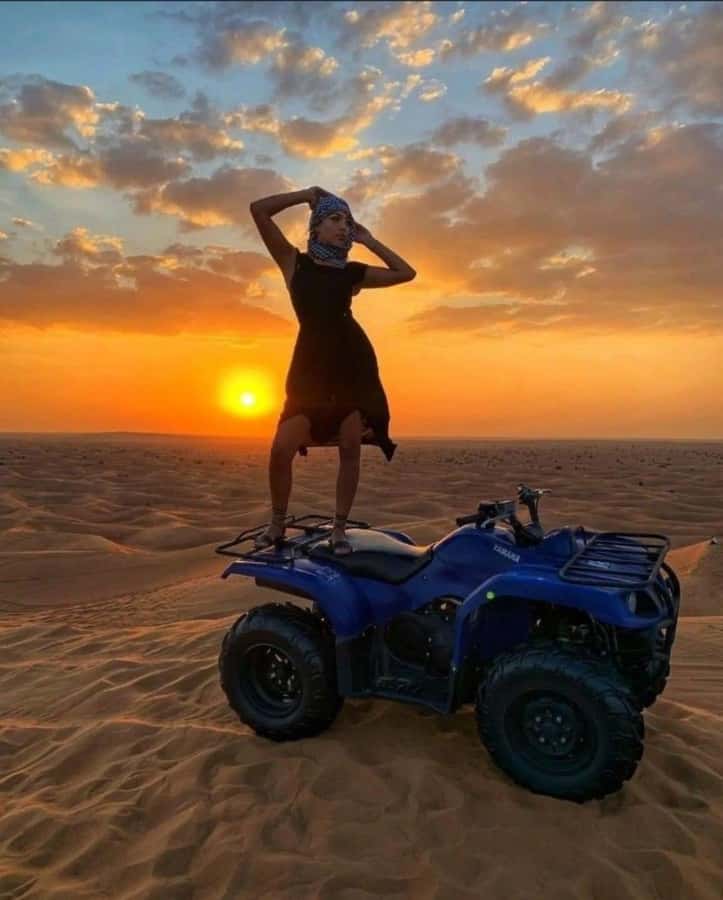 Marrakech: Agafay Desert Quad Biking with Dinner & Show - From your riad area to the desert camp: what timing feels like