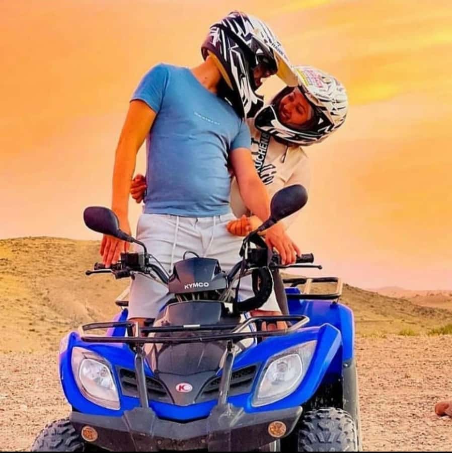 Marrakech: Agafay Desert Quad, Camel Ride & Dinner Show - Why Agafay Desert works so well for a Marrakech evening