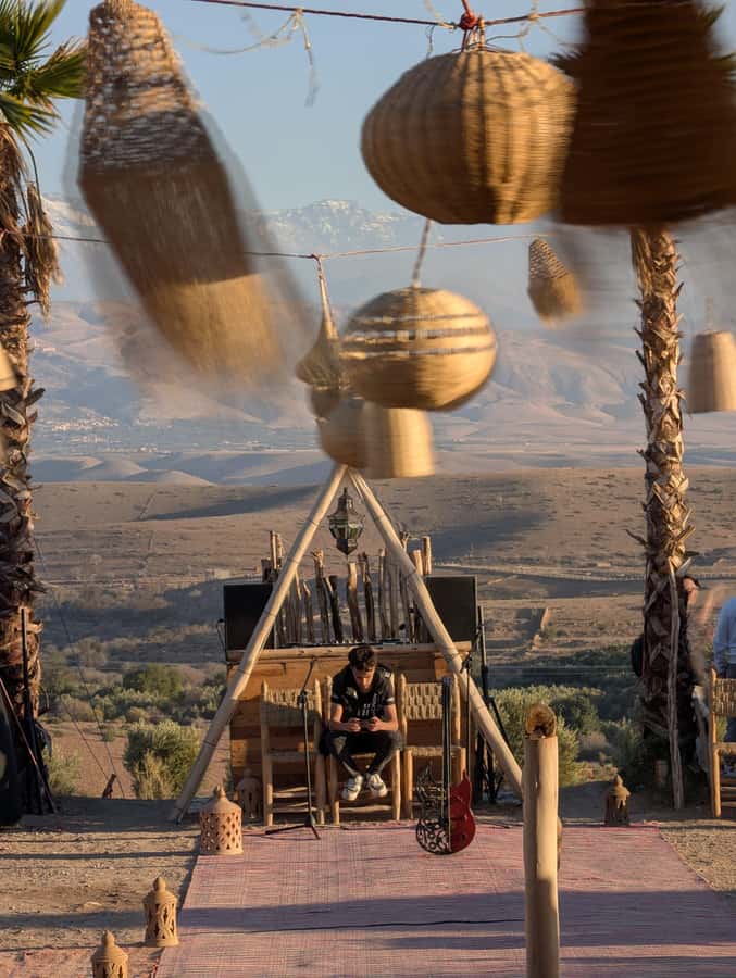 Marrakech: Agafay Desert Quad & Camel Rides, Dinner & Show - Desert camp dinner and mint tea: what you eat and where you sit