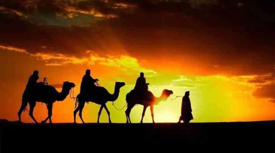 Marrakech: Agafay Desert Sunset, Camel Ride, Dinner and Show - Agafay Sunset: Why This Desert Feels Special
