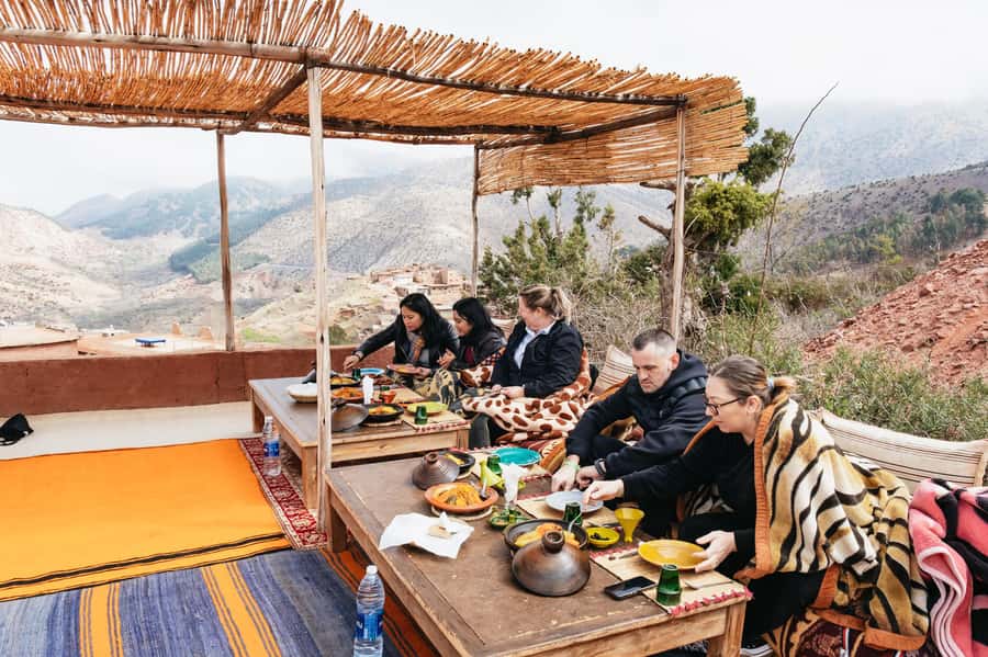 Marrakech: Atlas Mountains and 5 Valleys Day Tour with Lunch - Leaving Marrakech fast, then easing into the Atlas
