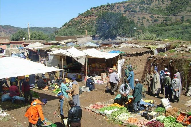Marrakech: Atlas Mountains, Berber Villages, Agafay & Camel Ride - Camel ride plus sunset: what to do if you want the best photos