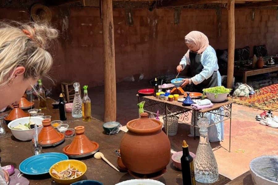 Marrakech: Atlas Mountains Cooking Class with Berber Family - The family home cooking class: how the experience really works