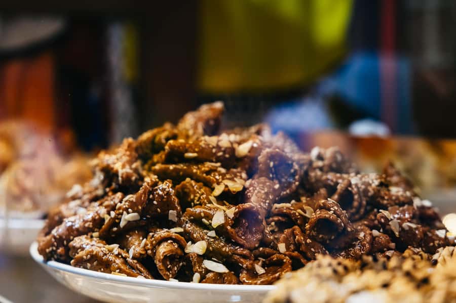 Marrakech: Authentic Moroccan Food Walking Tour & Dinner - Value Check: Why $52 Can Actually Make Sense