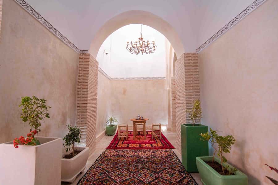 Marrakech: Authentic Moroccan Hammam Experience in Mouassine - Why Hammam Mouassine feels more like a ritual than a spa