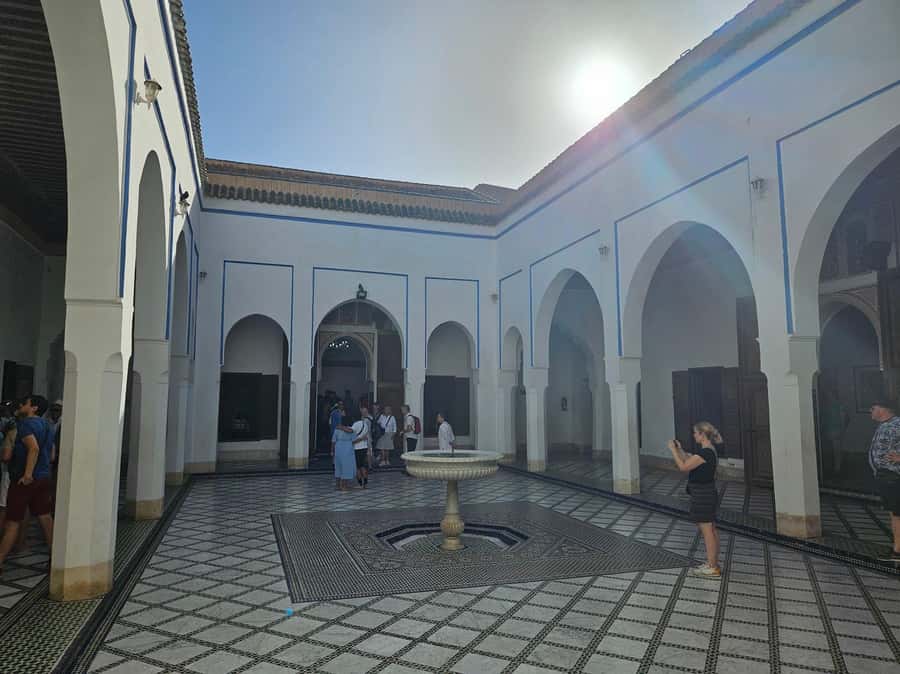 Marrakech: Bahia Palace Guided Tour with Skip-the-Line Entry - Pacing and timing: how to make 90 minutes feel complete