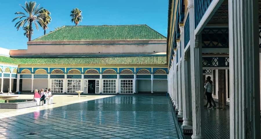 Marrakech: Bahia Palace, Madrasa Bn Yousef, Souk Medina Tour - Meeting your guide at Cafe Argana, then pacing yourself in the Medina