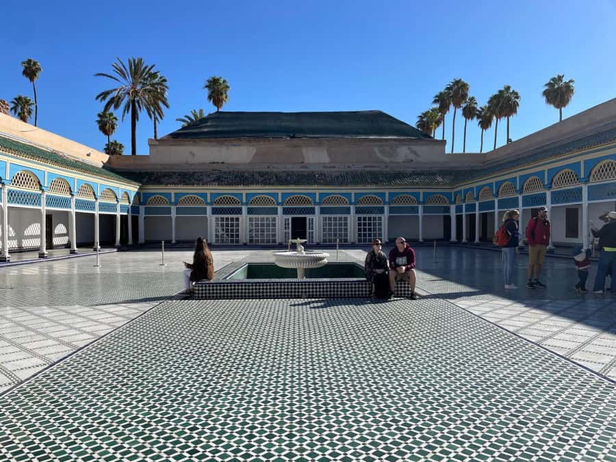 Marrakech: Bahia Palace, Madrasa Bn Yousef, Souk Medina Tour - Who should book this tour, and who might want a different option