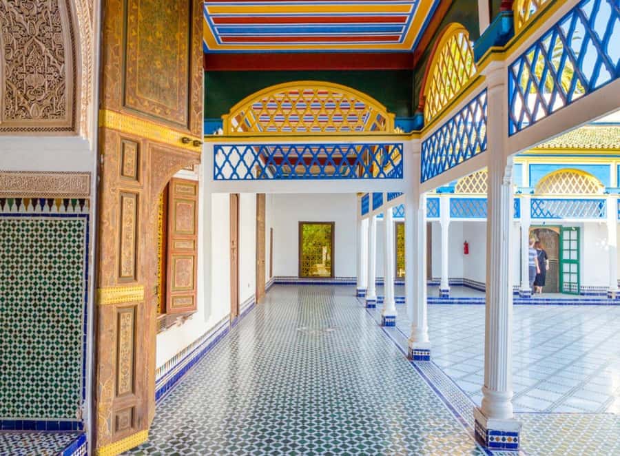 Marrakech: Bahia Palace, Madrasa Bn Yousef, Souk Medina Tour - Koutoubia Mosque photo stop, and why this skyline matters