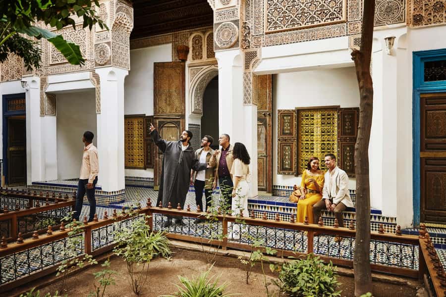 Marrakech: Bahia Palace, Saadian Tombs & Top Highlights Tour - Starting at Café Argana in Jemaa el-Fna: where the tour energy begins