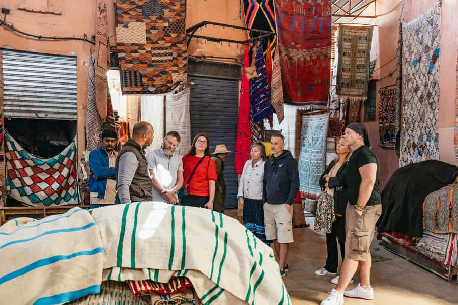 Marrakech: Colorful Medina Souks Guided Walking Tour - Souk Semmarine: Where You Start Comparing Goods