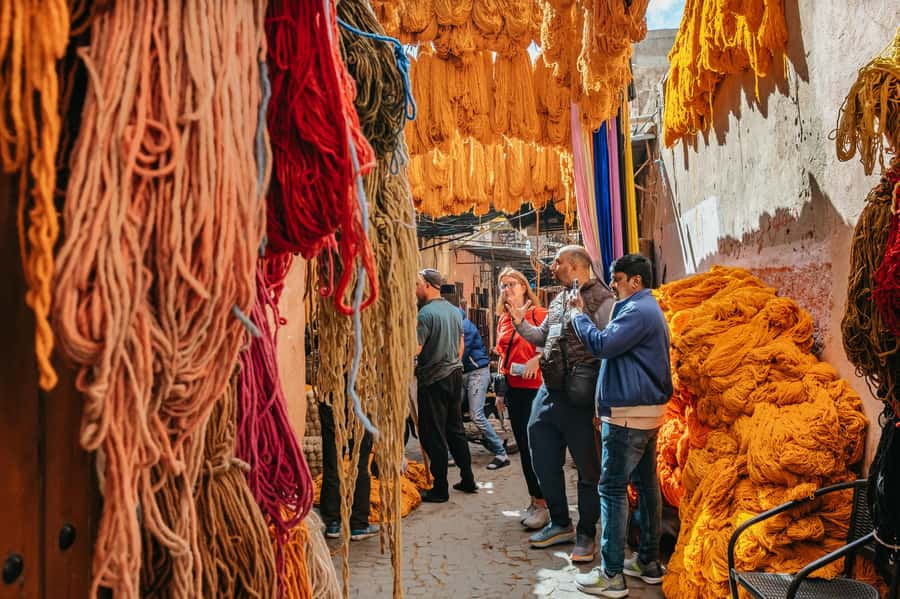 Marrakech: Colorful Medina Souks Guided Walking Tour - Souk Cherifia and the Skill of Choosing What You Actually Want