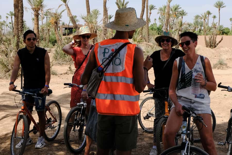 Marrakech: Cycling Tour in Palm Groove with Local Breakfast - Watching bread baking up close, then learning why bread matters
