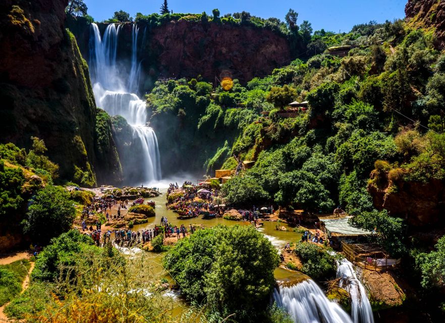 Marrakech: Day Tour to Ouzoud Waterfalls with Boat Trip - Lunch at Ouzoud: budgeting, restaurant choices, and scam awareness