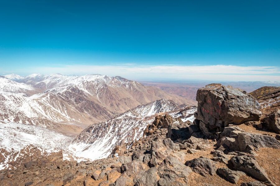 Marrakech Day trip Atlas Mountains & Agafay Desert - Hiking Toward Waterfalls in the Atlas Mountains