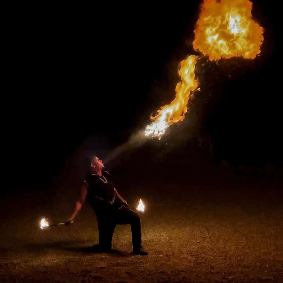 Marrakech: Desert Tour with Dinner, Show and Camel Ride - Traditional music and a live fire show: how the evening stays fun
