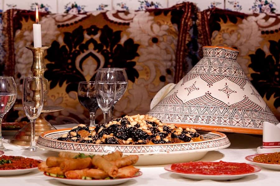 Marrakech: Dinner Show at Dar Essalam Restaurant - The Venue: Traditional Rooms, Modern Comfort