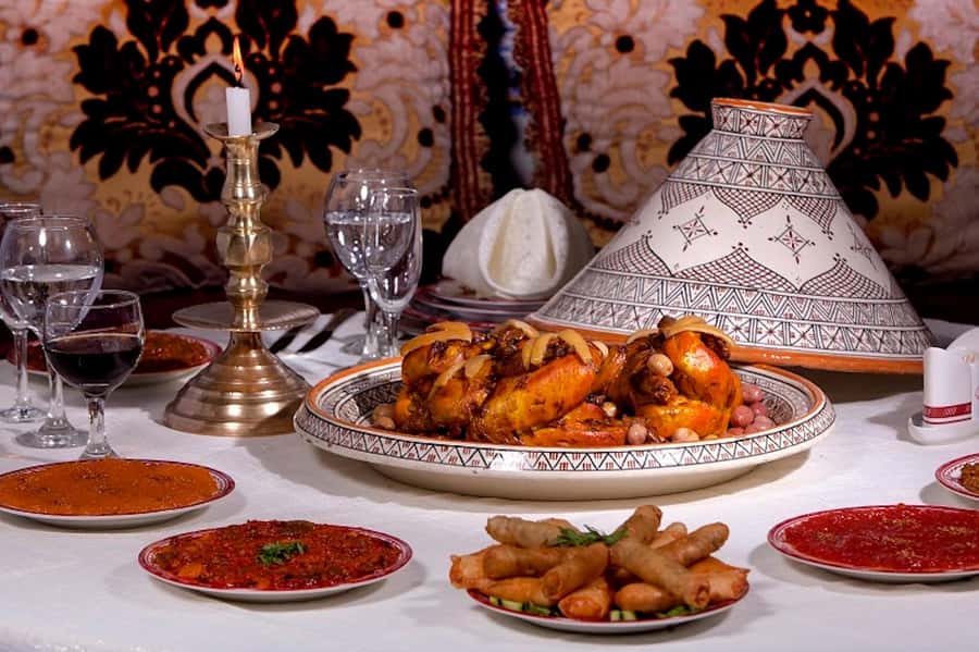 Marrakech: Dinner Show at Dar Essalam Restaurant - Timing That Matters: Music at 8:00, Dancers 8:30 to 9:00