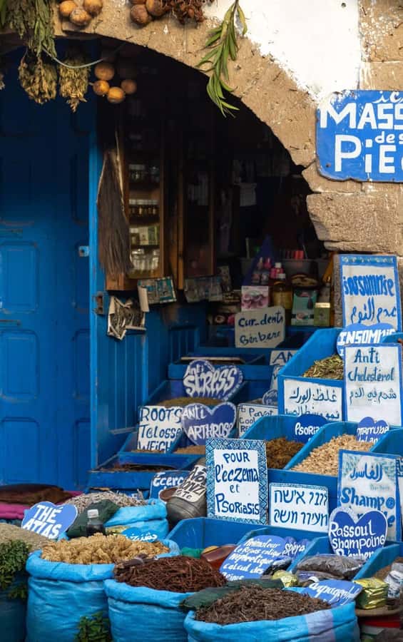 Marrakech: Essaouira Day Trip with Transfers and Co-op Visit - Beach to departure: getting back without stress