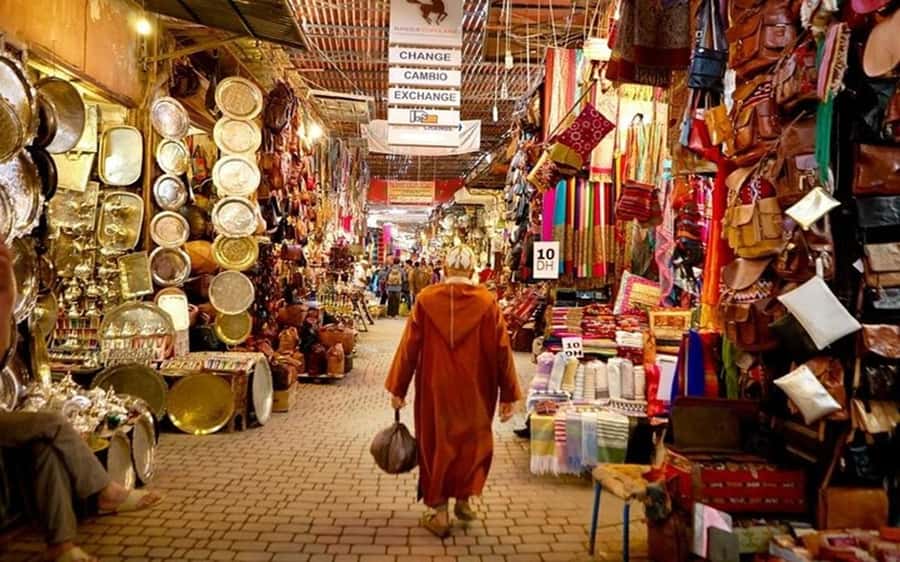 Marrakech Guided Souks Tour with a Local Insider - Café de France and Jemaa el-Fnaa, the smart place to begin